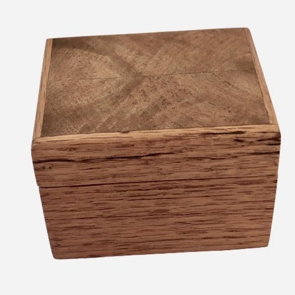 Vintage '78 Wood Trinket Box Artist Signed Gruenberg KINGWOOD FROM BRAZIL - Picture 7 of 16